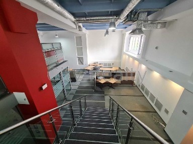 Київ, Степана Бандери просп., 16Б