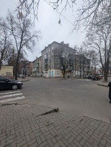 Приміщення на Петропавлівській