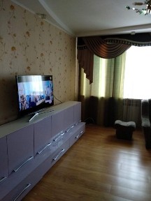 Сдам 2х комнатную квартиру Ромны