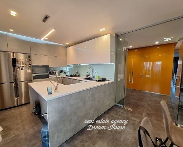 3-кімнатна 120м з ремонтом та меблями ЖК 