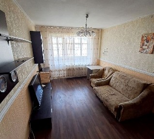 Продажа 3-комнатной квартиры 64 м², Янтарная ул.