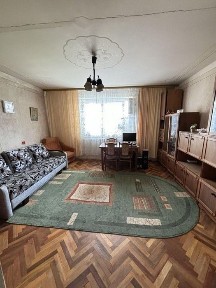 Продаж трикімнатної квартири від власника