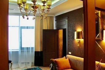 Продажа 4-комнатной квартиры 130 м², Дмитрия Яворницкого просп., 3