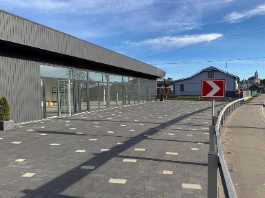 Оренда новозбудованого, фасадного комерц. приміщення, у смт. Меденичі!