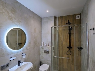 Квартира з ремонтом