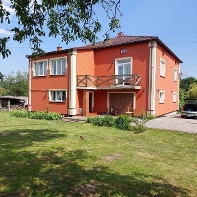 Продаж будинку з євроремонтом, меблями та побутовою технікою с. Липник