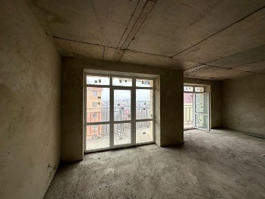 Продається дворівнева квартира на вул. Рівненській