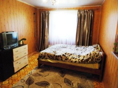 Продам 1-к квартиру, Александровский р-н, р-н пл. Университетской