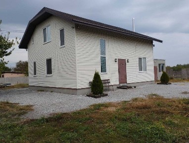 Продам Автономний будинок, що приносить дохід