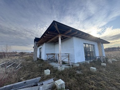 Продаж будинку у Скнилові до Львова декілька хв