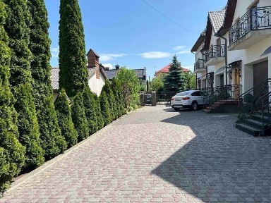 Продаж котеджу в с. Лапаївка