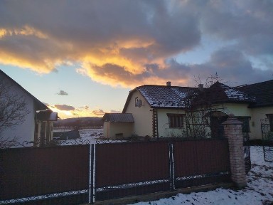 Будинок в гірському селі, Карпати