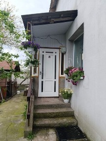 Продам 2х поверховий будинок Крошня