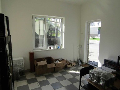 Оренда приміщення під офіс, магазин, аптеку