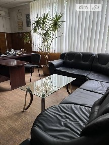 Частина приміщення 400м. кв.