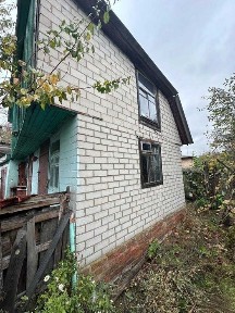 Продам будинок у місті Остер з ділянкою