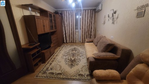 Харків пр. Л. Свободи 46 м. Перемога