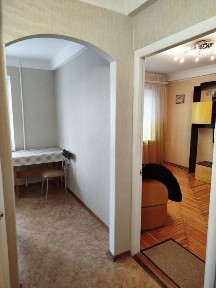 Квартира подобово/посуточно біля 9 лікарні. Правий берег.