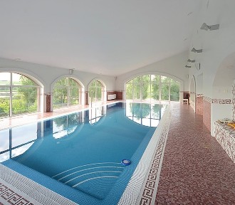 Киев, Григоровича-Барского ул., 3