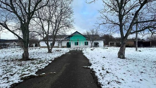 Продаж комерційного приміщення 450м2 вільного призначення (63)