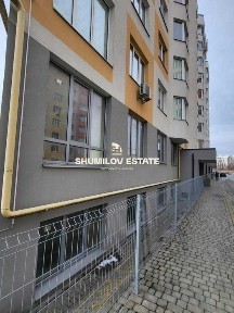 Продається Привабливе Комерційне Приміщення з Ремонтом вул К. Мікльоша!