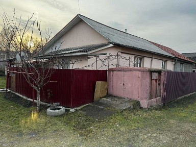 Частина будинку в центральній частині міста