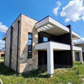 Буча, Коновальця 49