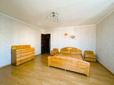 Продажа 2-комнатной квартиры 70 м², Петра Григоренко просп., 38