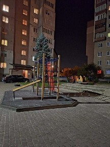 Прод-ся 3 к квартира з ремонт, і/о на вул Угорницькій-вигідна ціна !