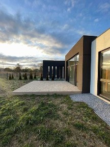 продаж ОДНОПОВЕРХОВИЙ БУДИНОК 142м2, 5.5 сот, с. Бірки, всі комунікації