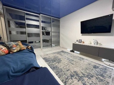 Продам квартиру в новобудові з ремонтом