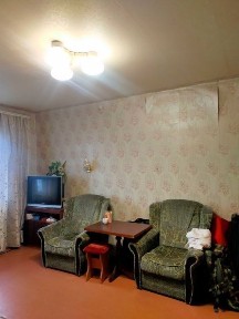 Продам 2-комнатную квартиру на Осипенковском микрорайоне