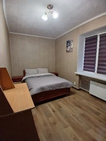Здається подобово двокімнатна квартира в центрі м. Марганець