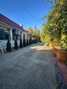 (SALE) -Продаж 6-ти кімн. квартири та ділянки поряд з вул. Туристів