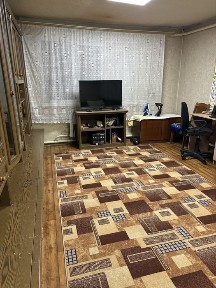 Продается 3 комнтная. Автономное отопление. С гаражом. Славянск