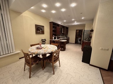 Перша здача, оренда 3 кімнатної квартири, Січових Стрільців 52а