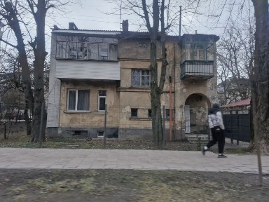 2 кім. квартира з гаражем в. Пасічна (початок)