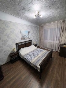 Продам 3-х кімнатну квартиру у Центрі міста