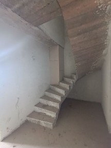 Продаж дворівневої 3к квартири в зданій новобудові по вул Підголоско у