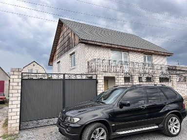 Терміново продам будинок р-н Смолка 2 поверховий