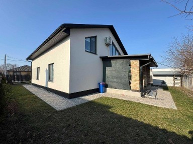 Продається будинок з меблями та технікою