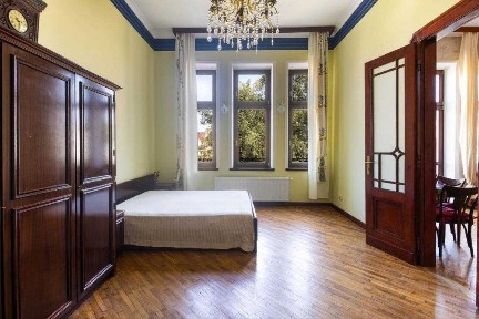 Продаж квартири вул. Князя Романа (Галицька площа) Центр!