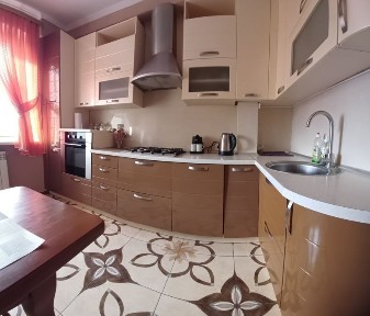 Ковпака/ Сумської тероборони 3- кімнатна, подобово