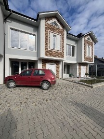 Таунхаус на Руській