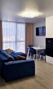 Продаж квартири після ремонту з меблями та технікою. Центр Сваляви.