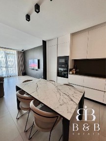 БЕЗ КОМИССИИ! Продам трехкомнатную квартиру+ 2 паркинга в 26 жемчужине