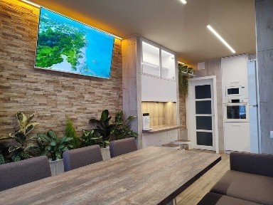 Чернівецька область, Чернівці