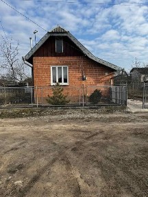 Продається дача за містом