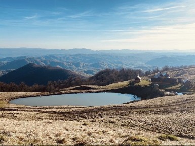 Найвисокогірніше шале в Карпатах полонина Апецька