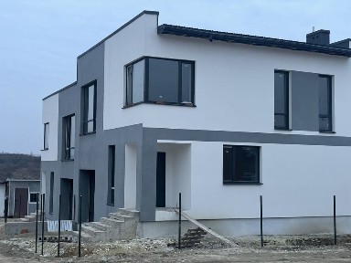 Продаж будинок в котеджному містечку Солонка, бічна Наварійська!